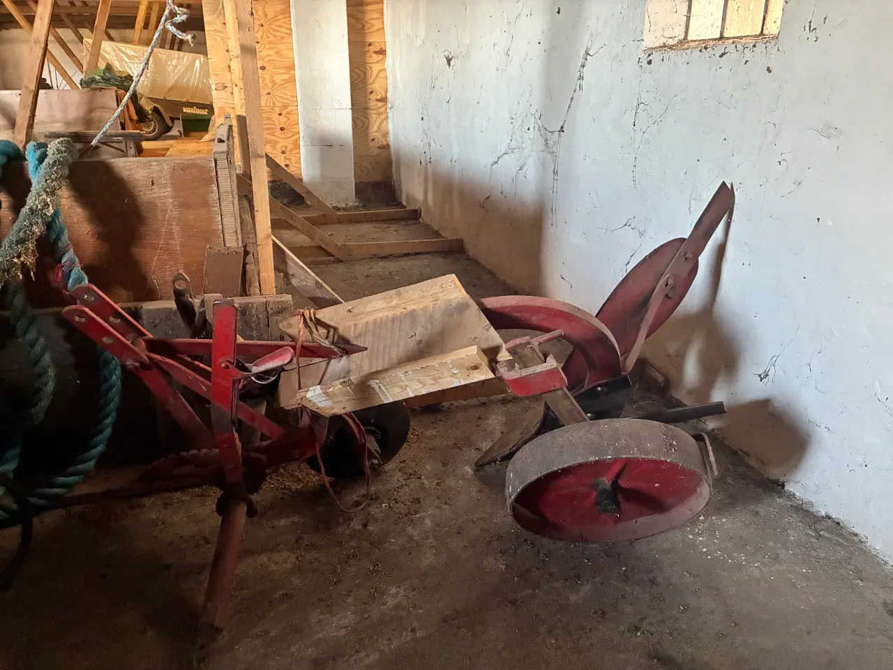 Billede 7 - Massey Ferguson traktor m. skovl, vogn, plov og ha