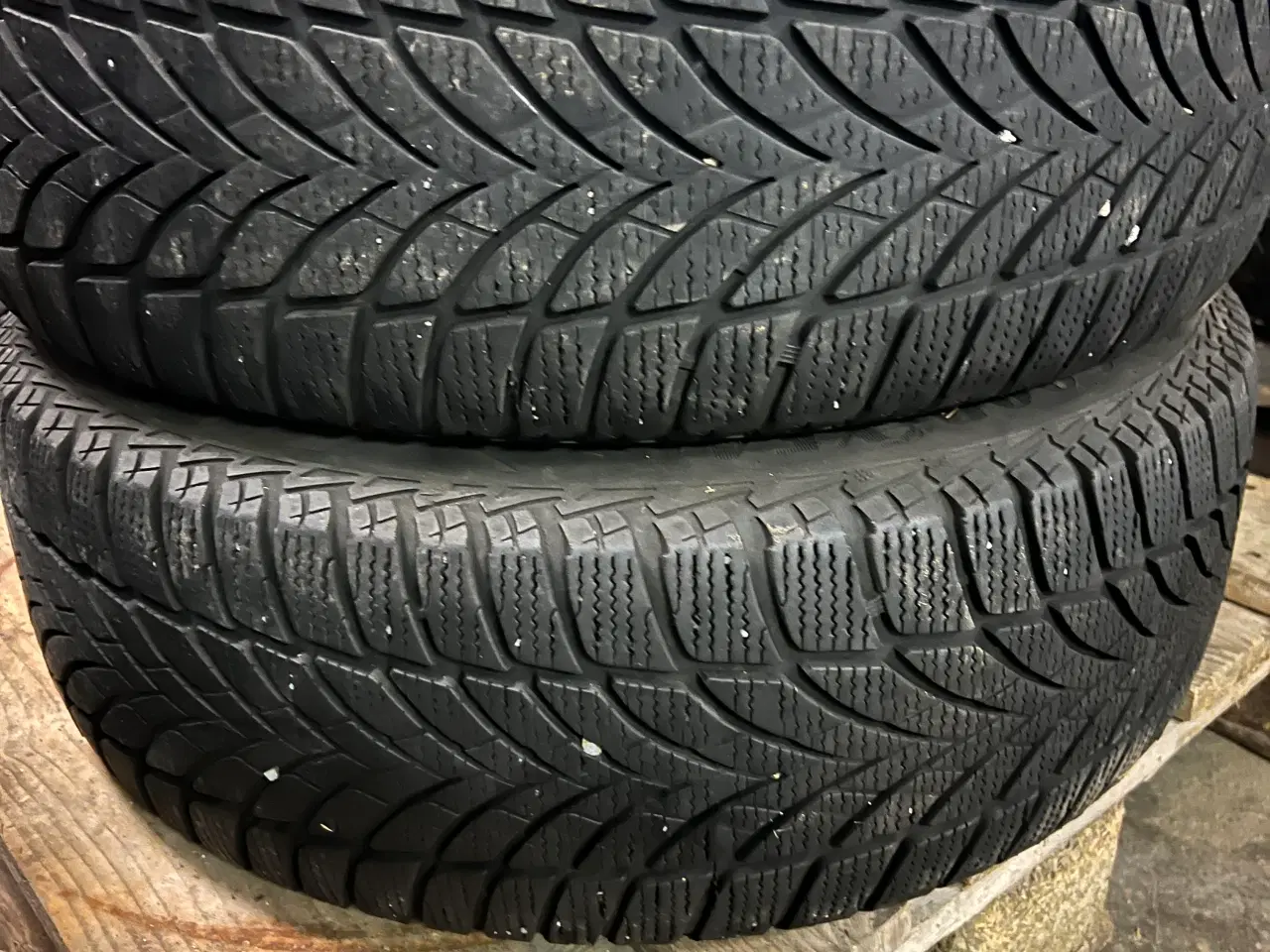 Billede 2 - 215/55-17