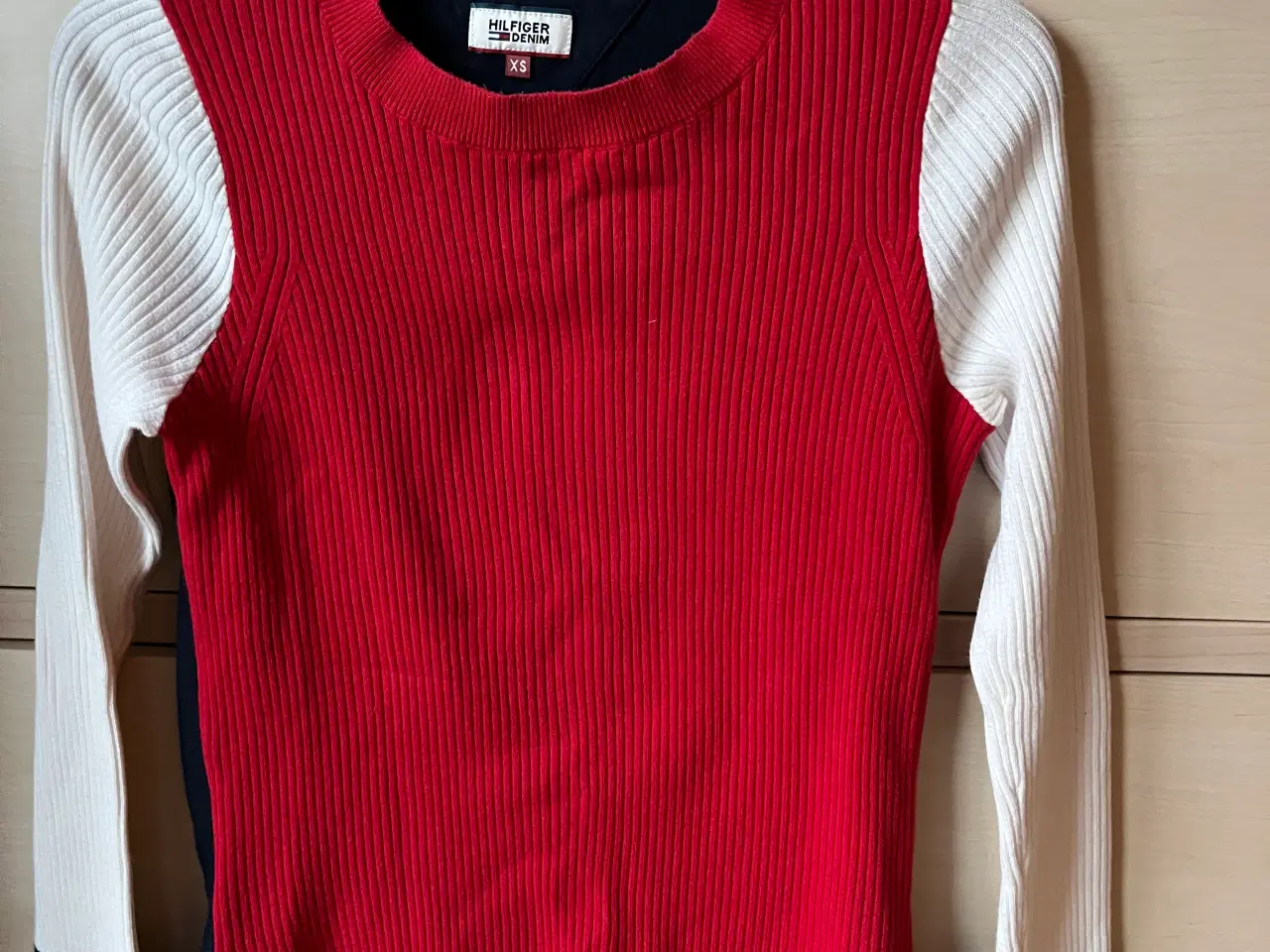 Billede 1 - Tommy Hilfiger sweater