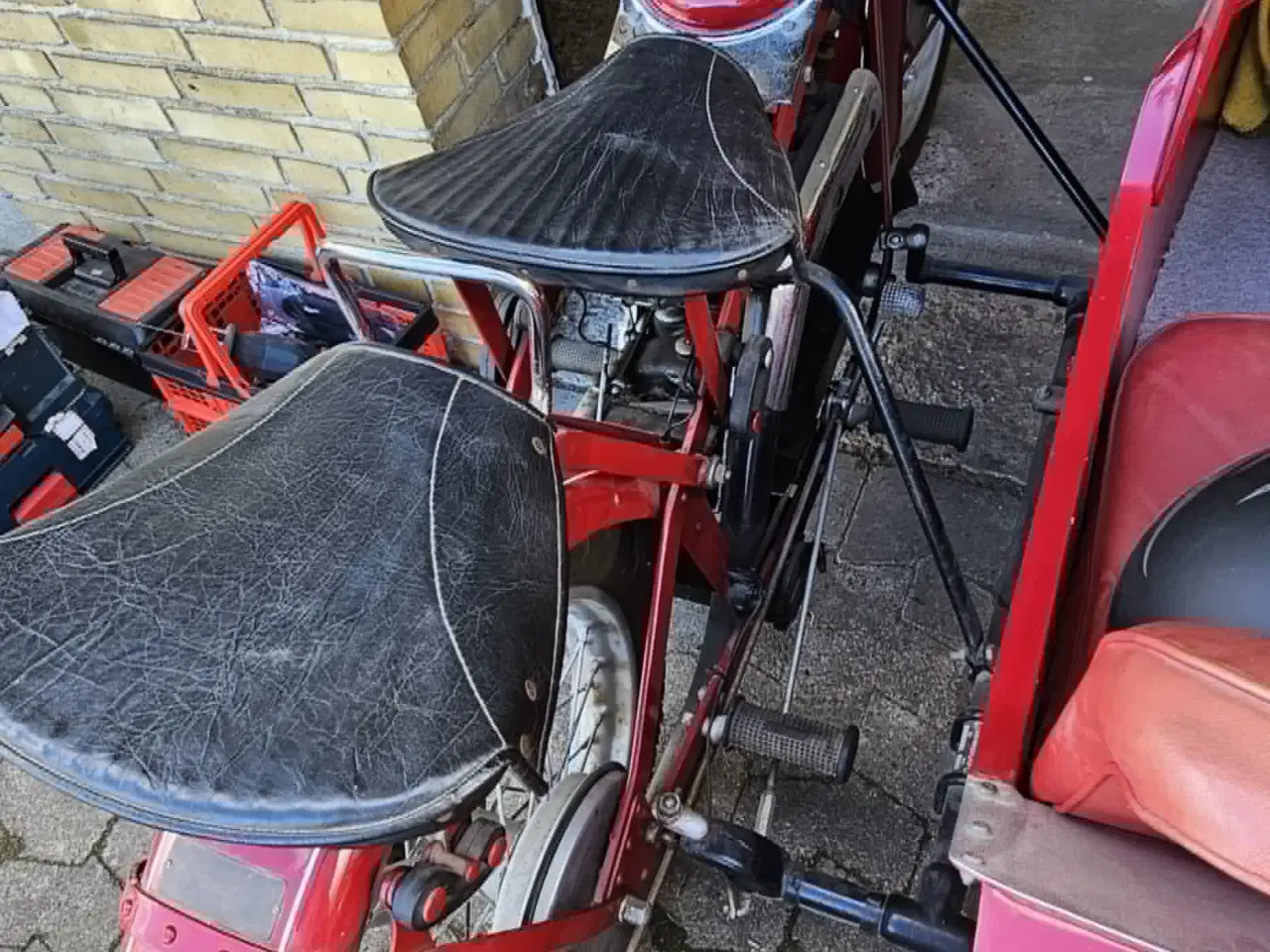 Billede 4 - Velholdt Nimbus med sidevogn