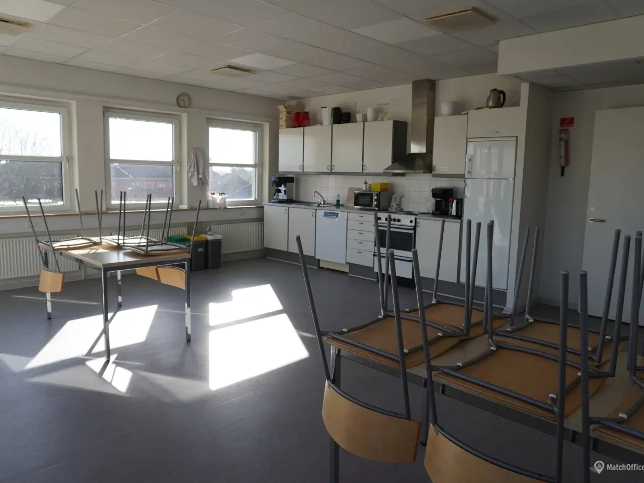 Billede 9 - Kontor og/eller klinik i Herlev med stærk synlighed og fælles faciliteter