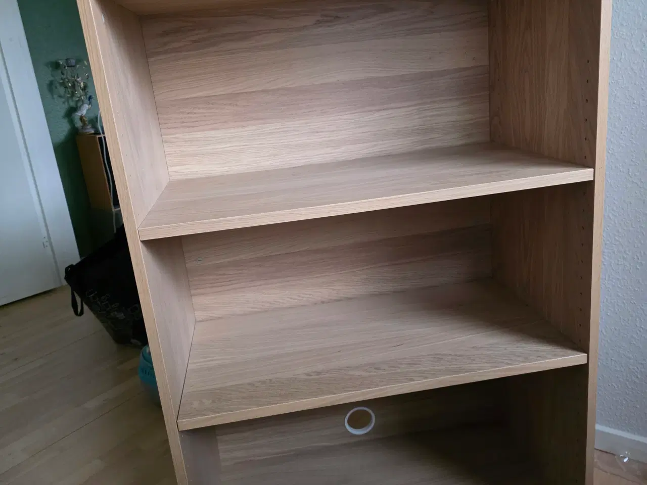 Billede 1 - Flot reol i egetræsmønster
