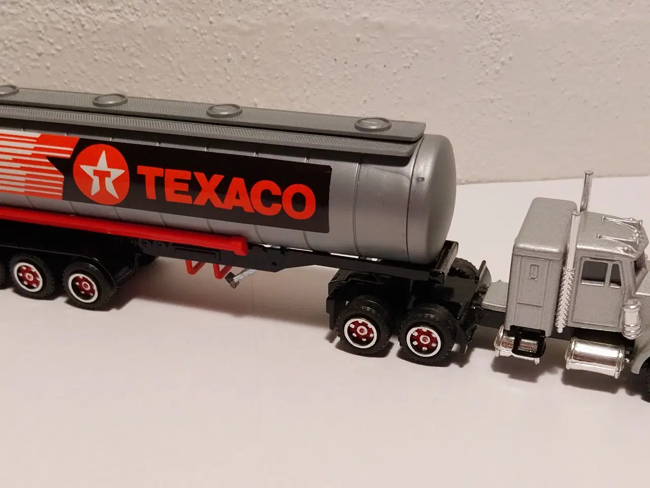 Billede 2 - Modellastbil, Majorette Kenworth Texaco tankvogn, 