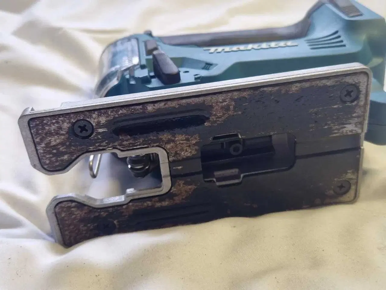 Billede 3 - Makita stiksav. Batteri kan købes med