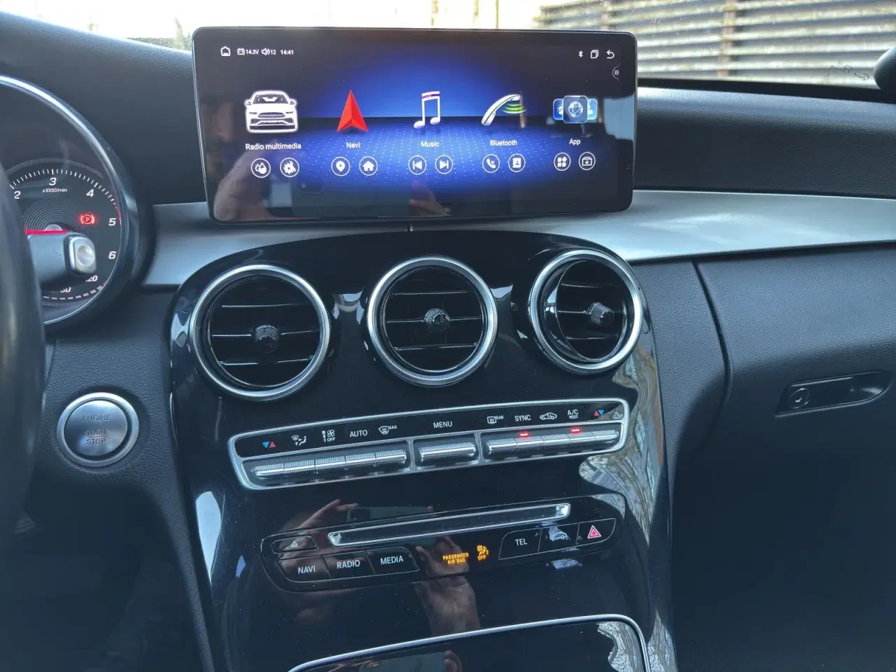 Billede 13 - Mercedes C220 d 2,2 AMG Line stc. aut.