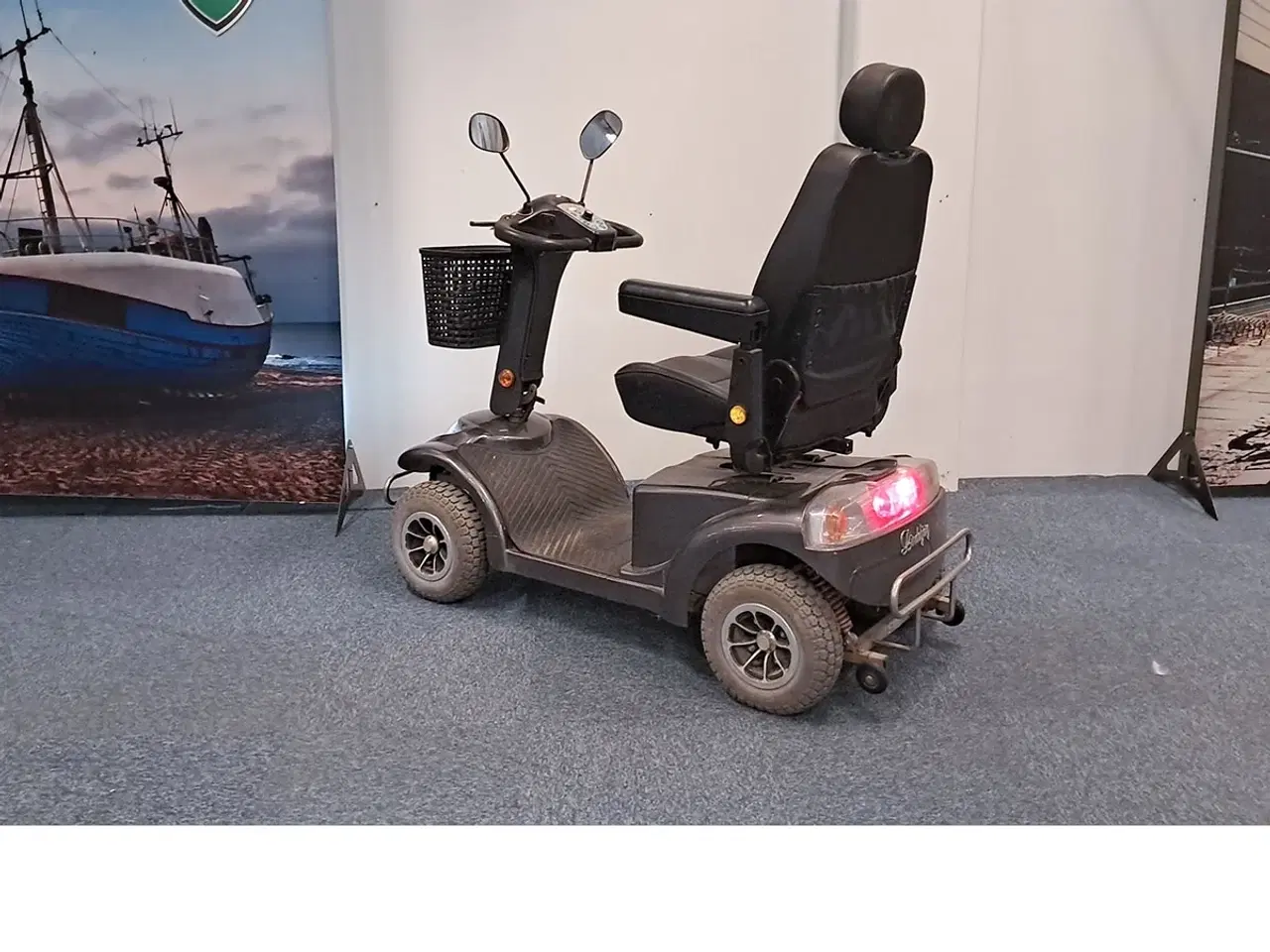 Billede 1 - LM-500 grå