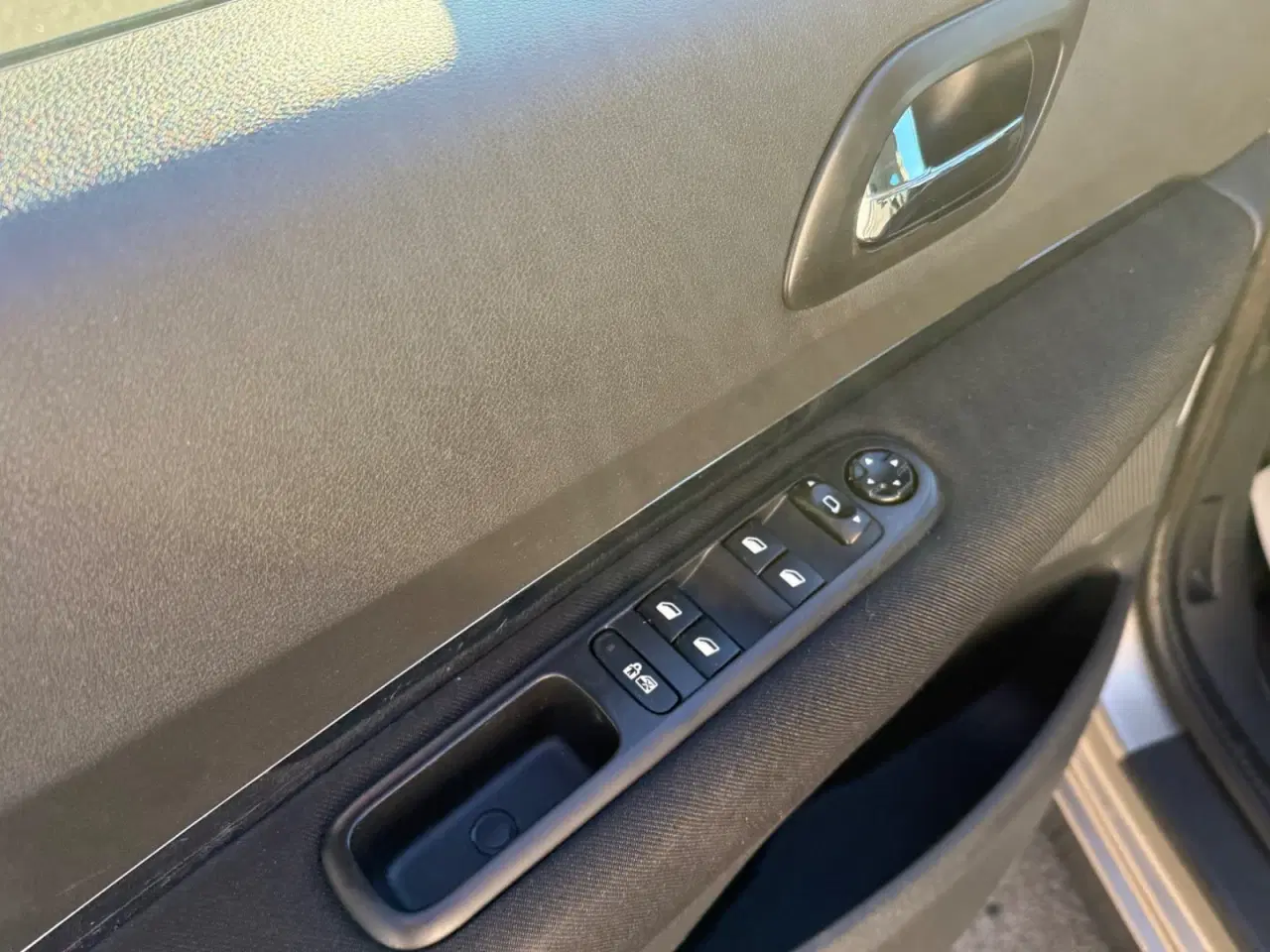 Billede 18 - Peugeot 3008 1,6 HDi 110 Premium