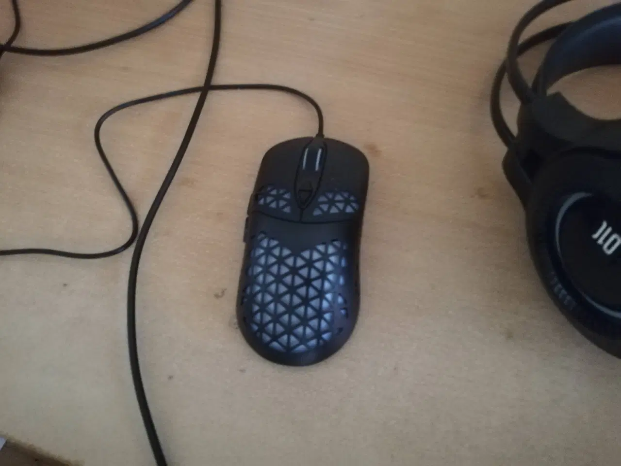 Billede 1 - Gaming Mus og headset med LED lys
