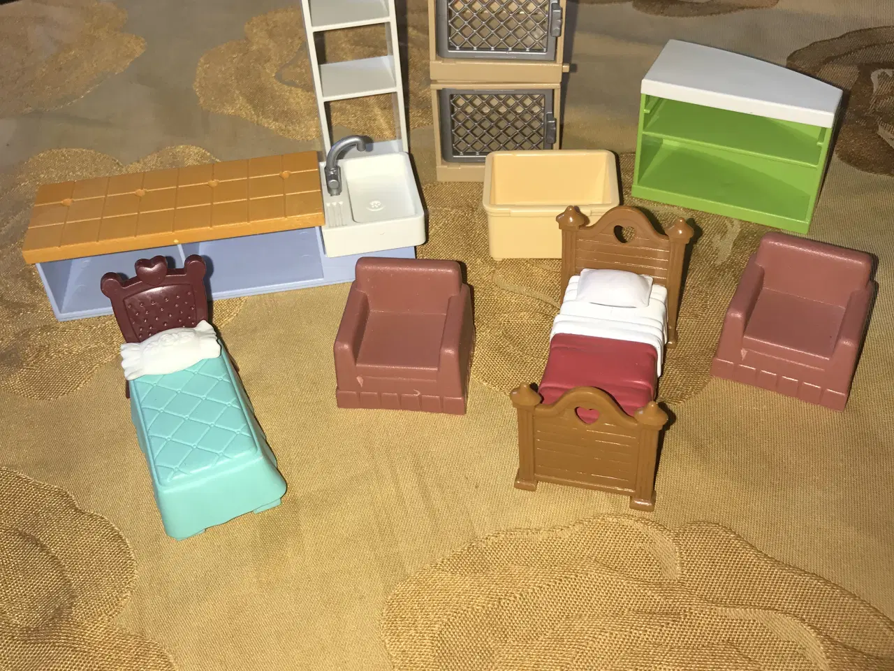 Billede 3 - Dyr, figurer, biler, møbler