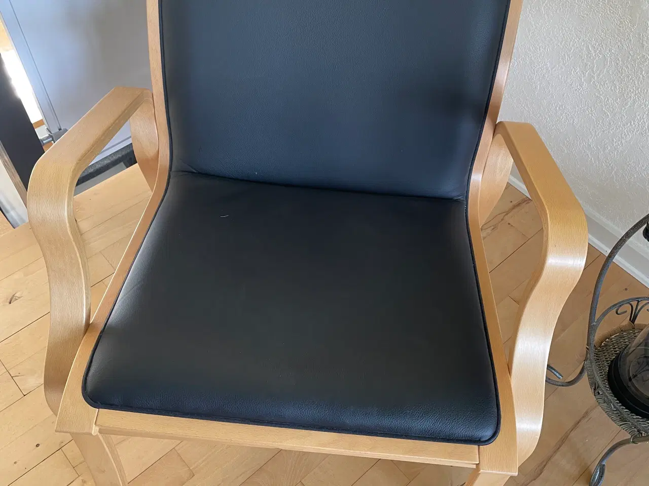 Billede 1 - Sort læder stol