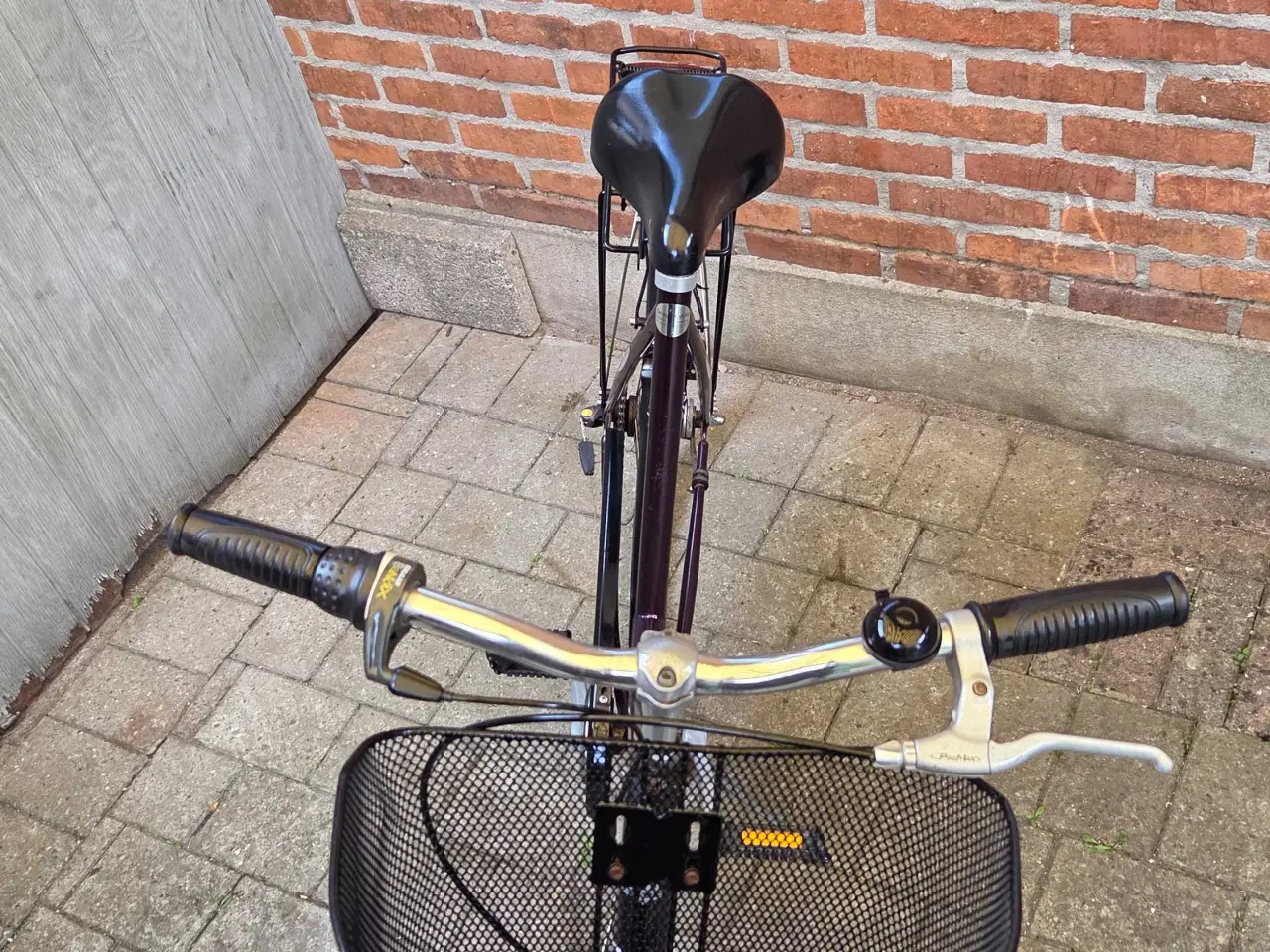 Billede 4 - MBK. 28 " Høj 57 cm . 3 gear . For og baglygter me