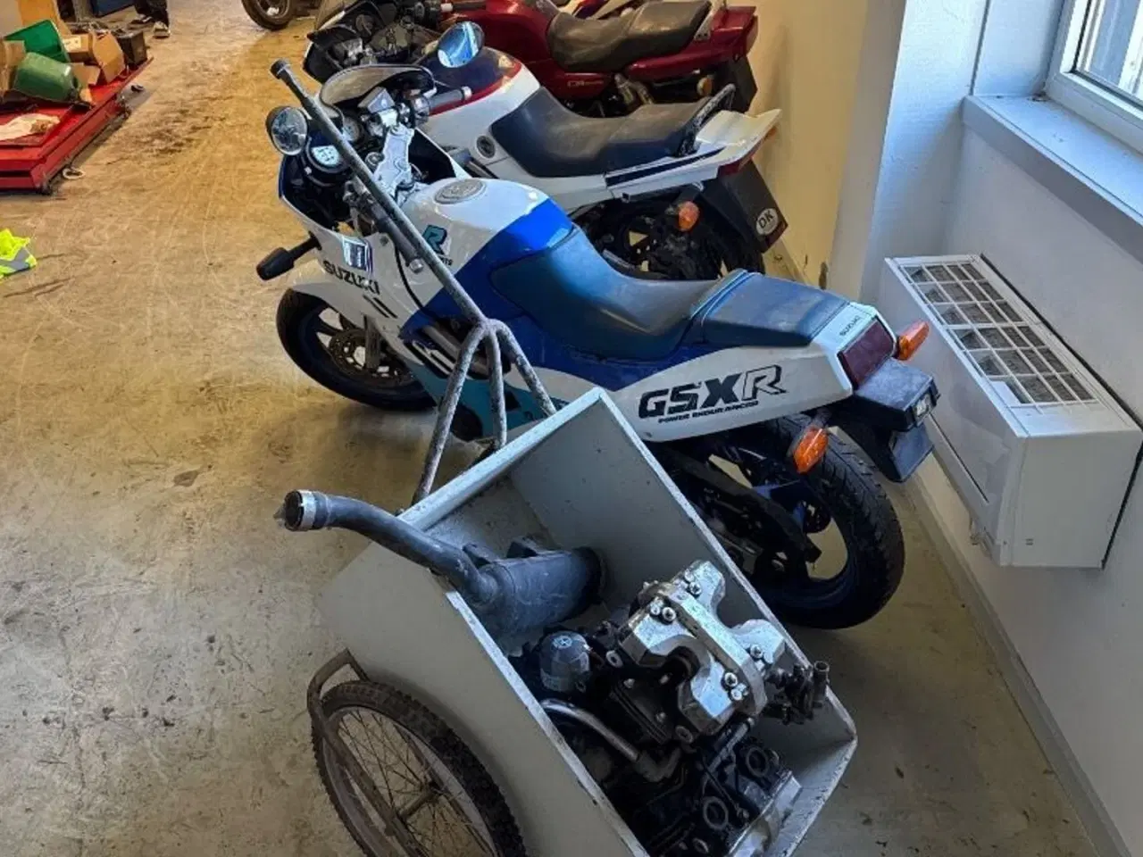 Billede 4 - 4 stk. klassiske MC Honda 400 RR, Honda Schurgers 990 S, Honda VF 500 og Suzuki GSXR