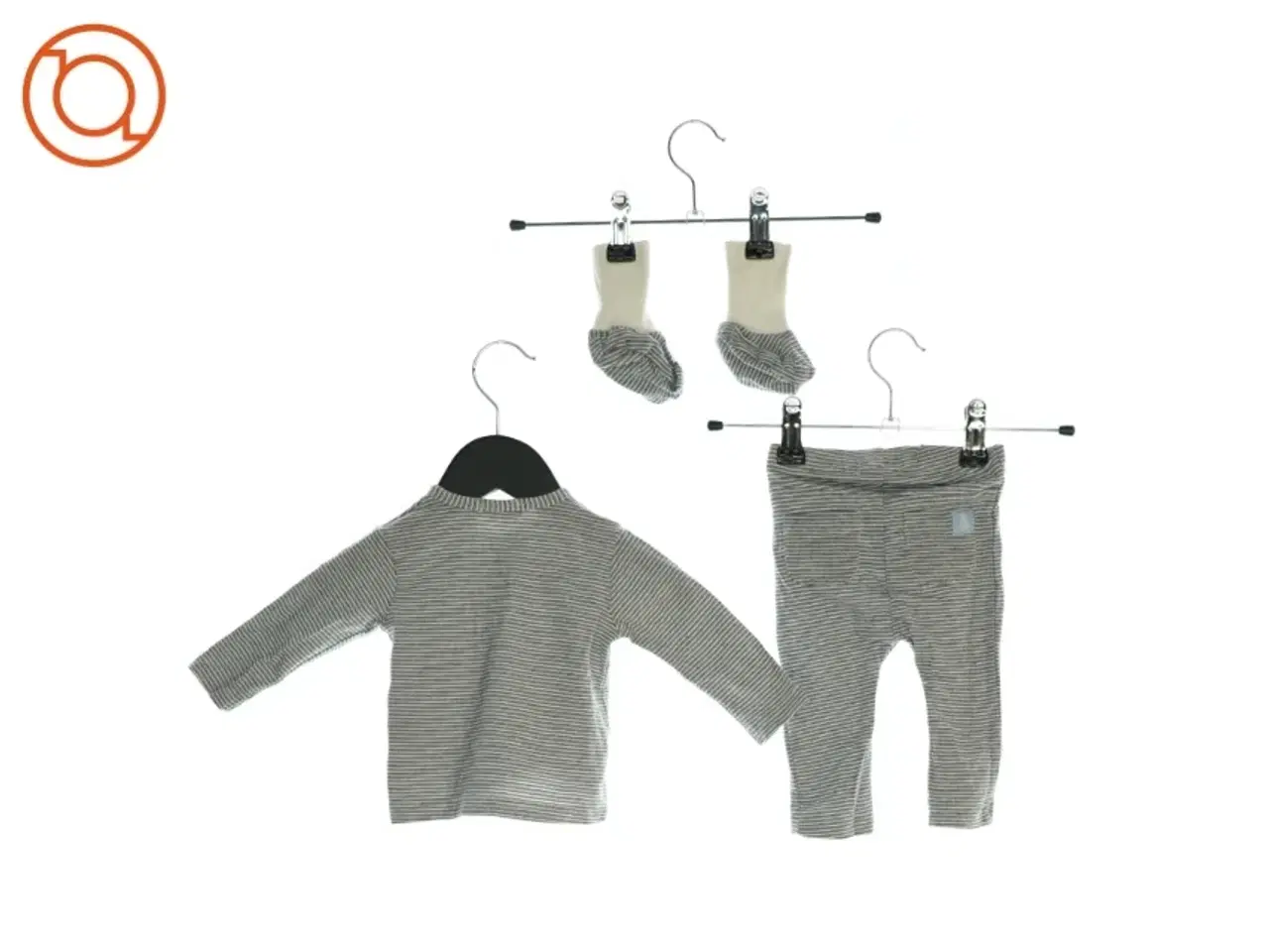 Billede 2 - Sæt med bluse, bukser og sokker fra Dirkje (str. 62)