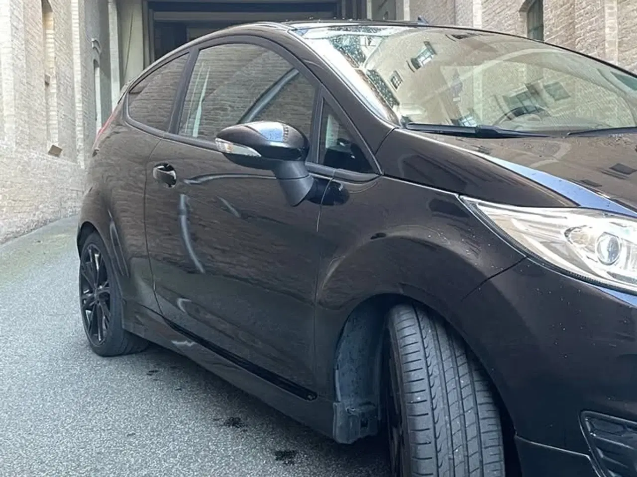 Billede 4 - ny synet ford fiesta black edtion