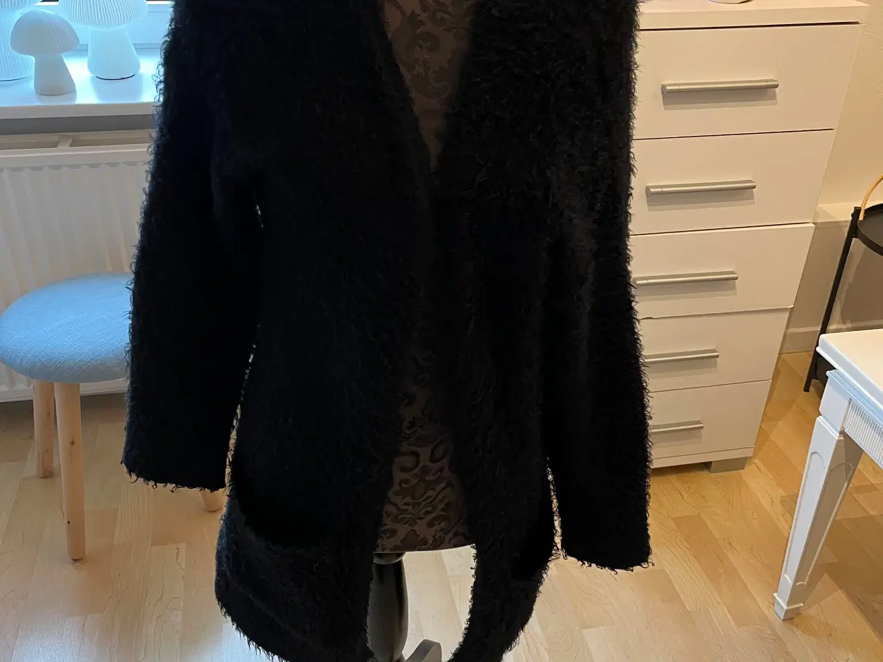 Billede 1 - Lang cardigan sort