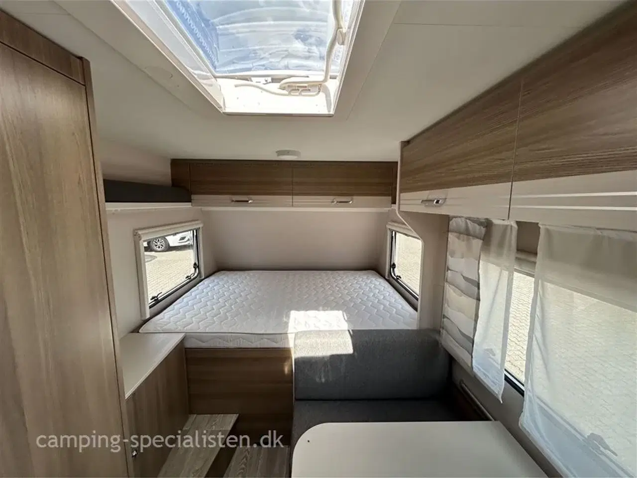 Billede 7 - 2021 - Dethleffs C joy 420 QSH   2021 Dethleffs C Joy 420 QSH - Se den nu hos Camping-Specialisten.dk
