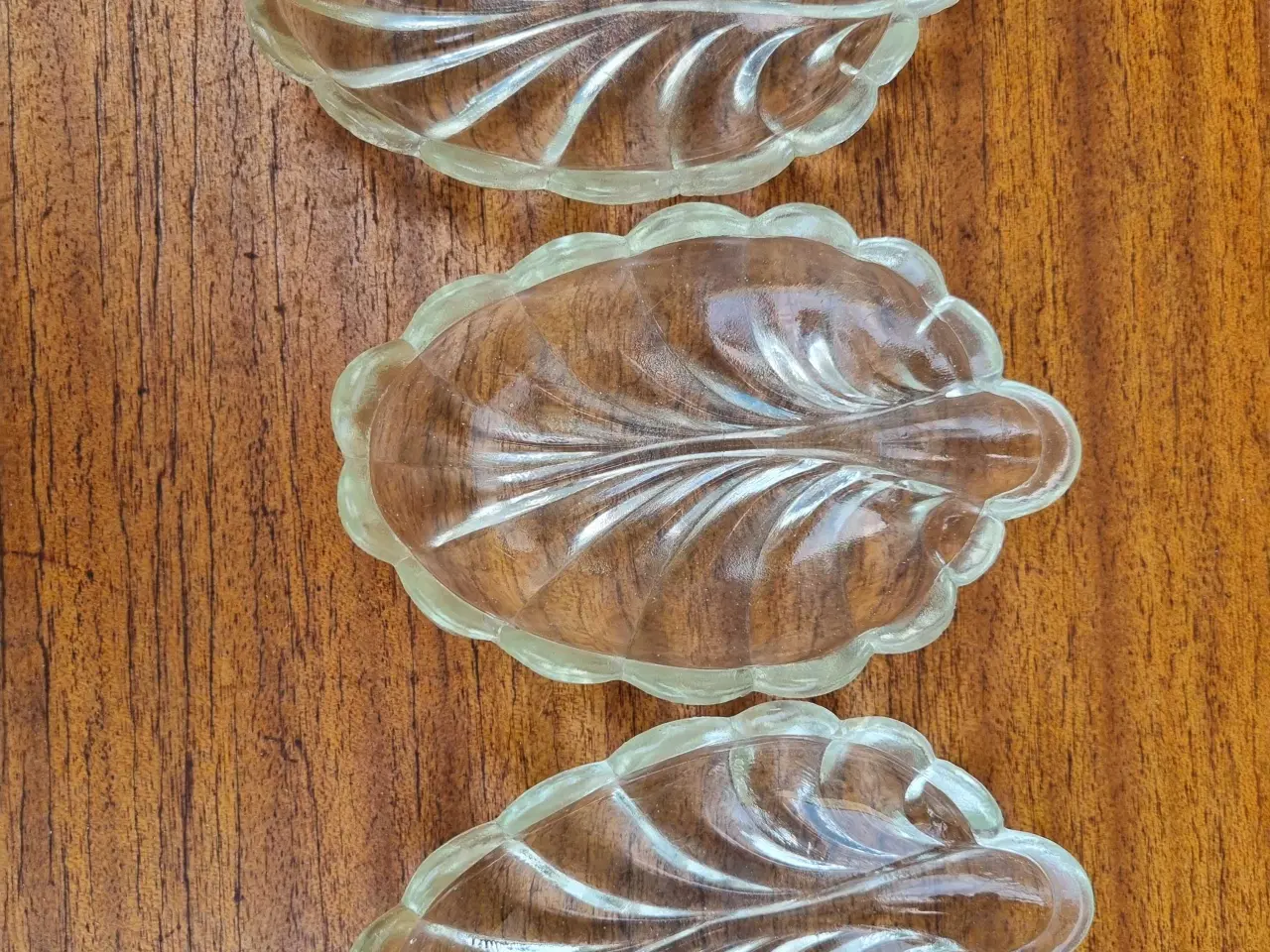 Billede 1 - 3 glas asietter fra Fyens Glasværk