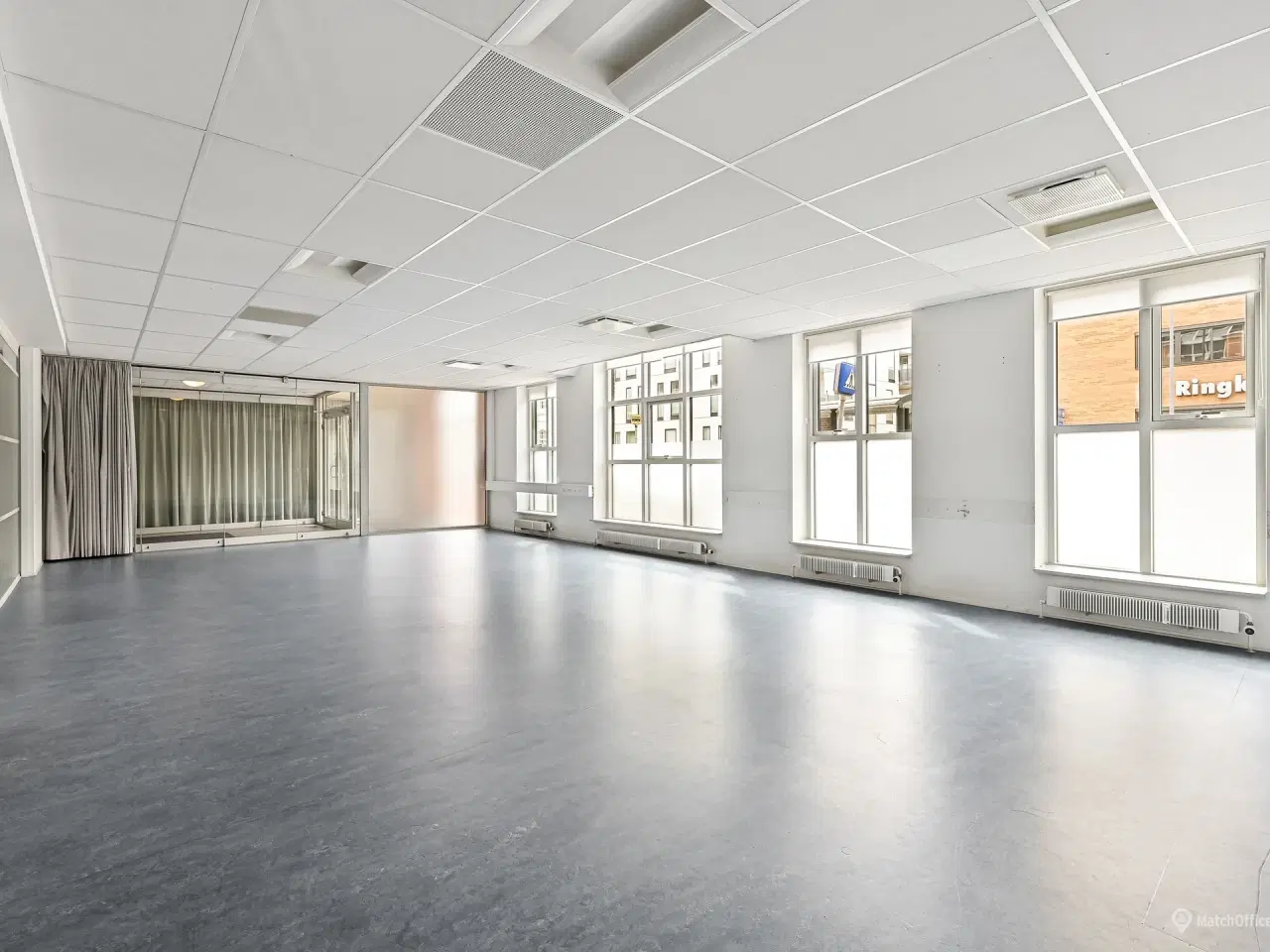 Billede 17 - Velplacerede kontor midt i Herning