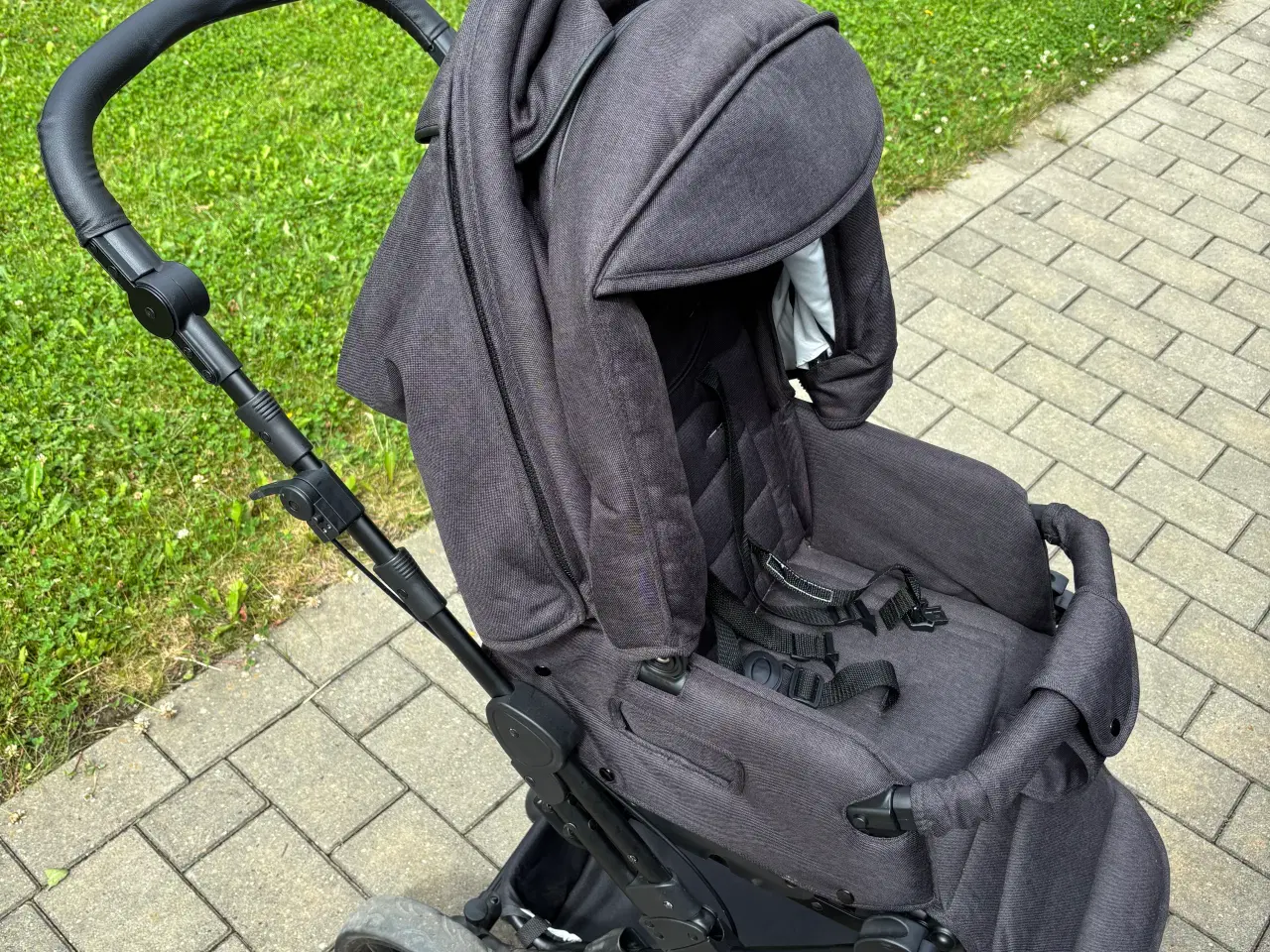 Billede 1 - Babytrold Luksus Klapvogn