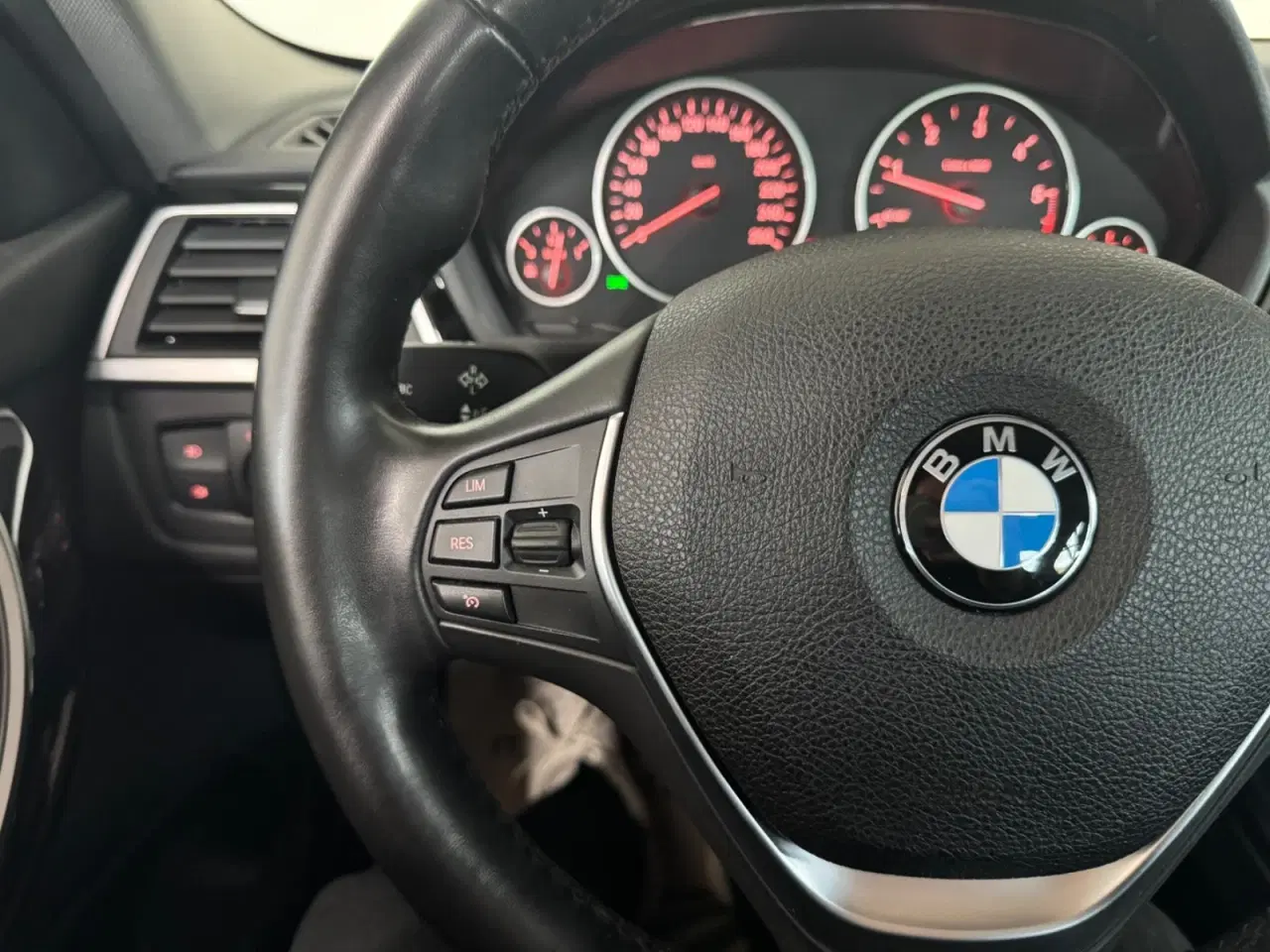 Billede 12 - BMW 320d 2,0 aut.