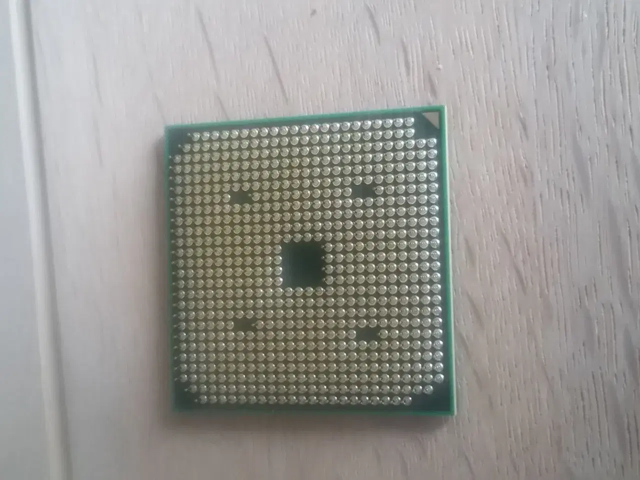 Billede 2 - AMD Athlon II socket s1 (s1g4)