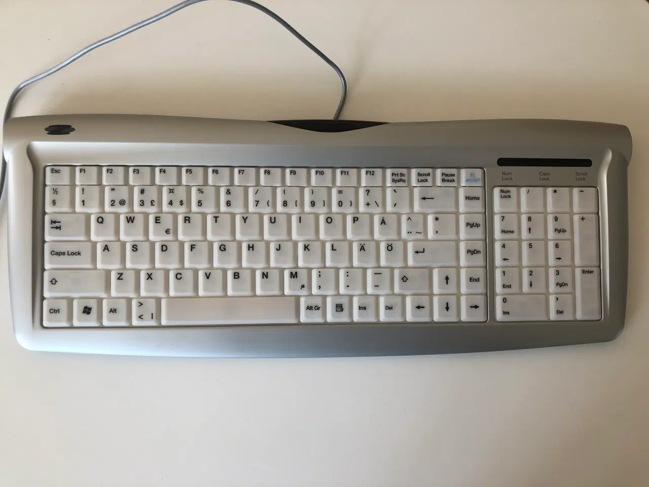 Billede 3 - Tastatur med baggrundslys
