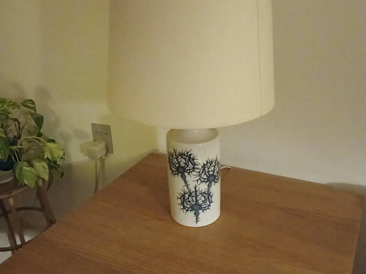 Billede 1 - Lampe, Tidsel fra Royal Copenhagen