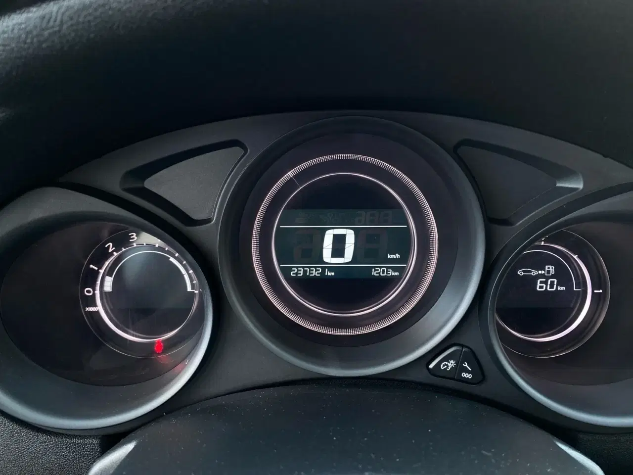 Billede 13 - Citroën C4 1,6 Blue HDi Cool start/stop 100HK 5d