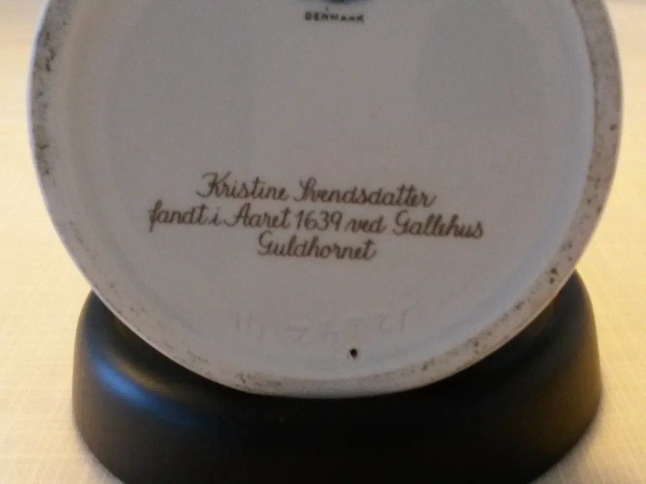 Billede 4 - royal copenhage pigen med guldhornet