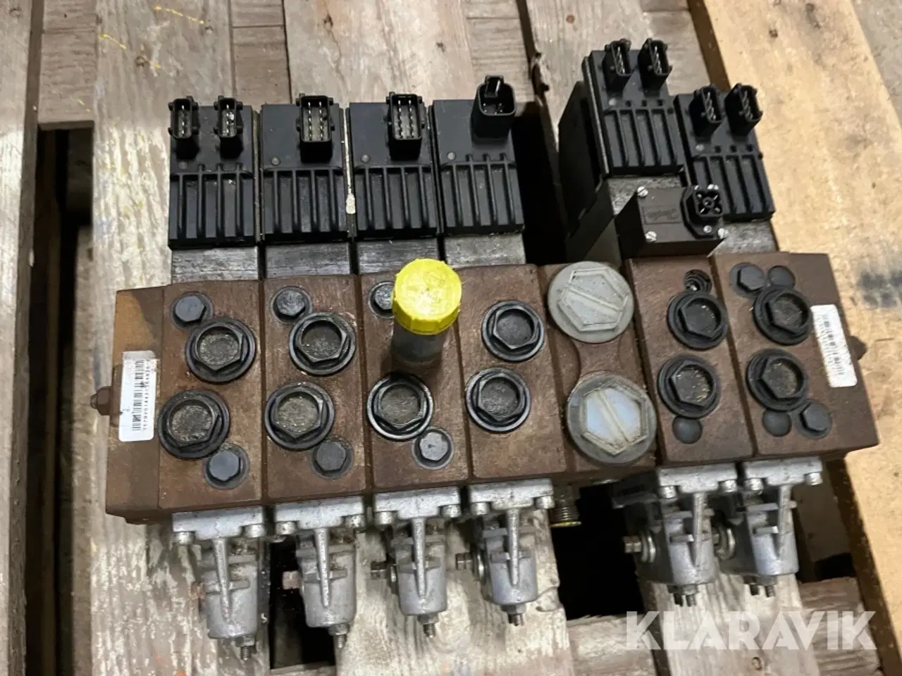 Billede 6 - Ventilblok 6 ventiler Danfoss PVG 32 12 volt