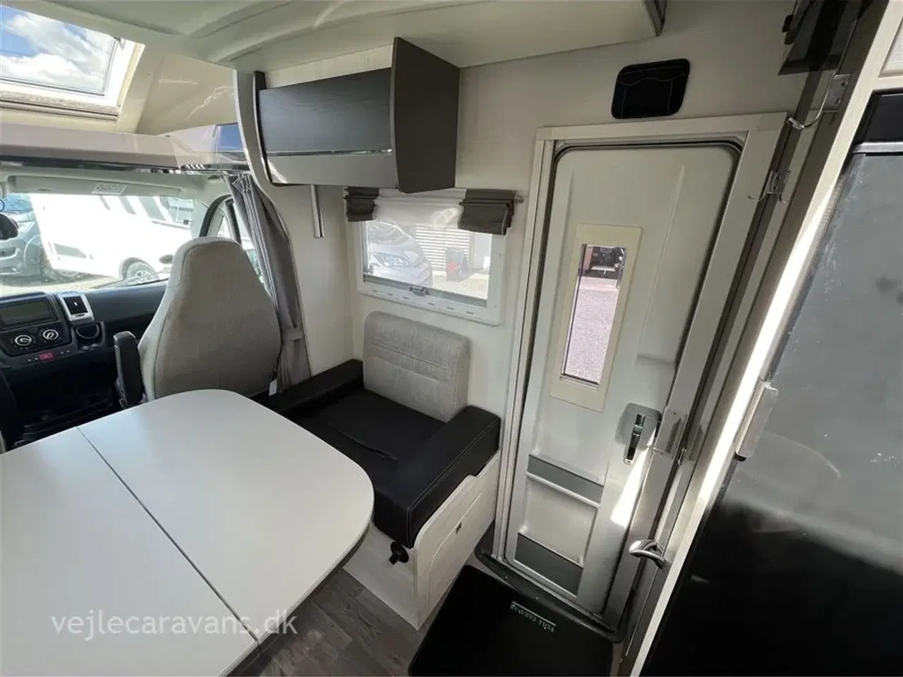 Billede 9 - 2018 - Chausson Flash 635