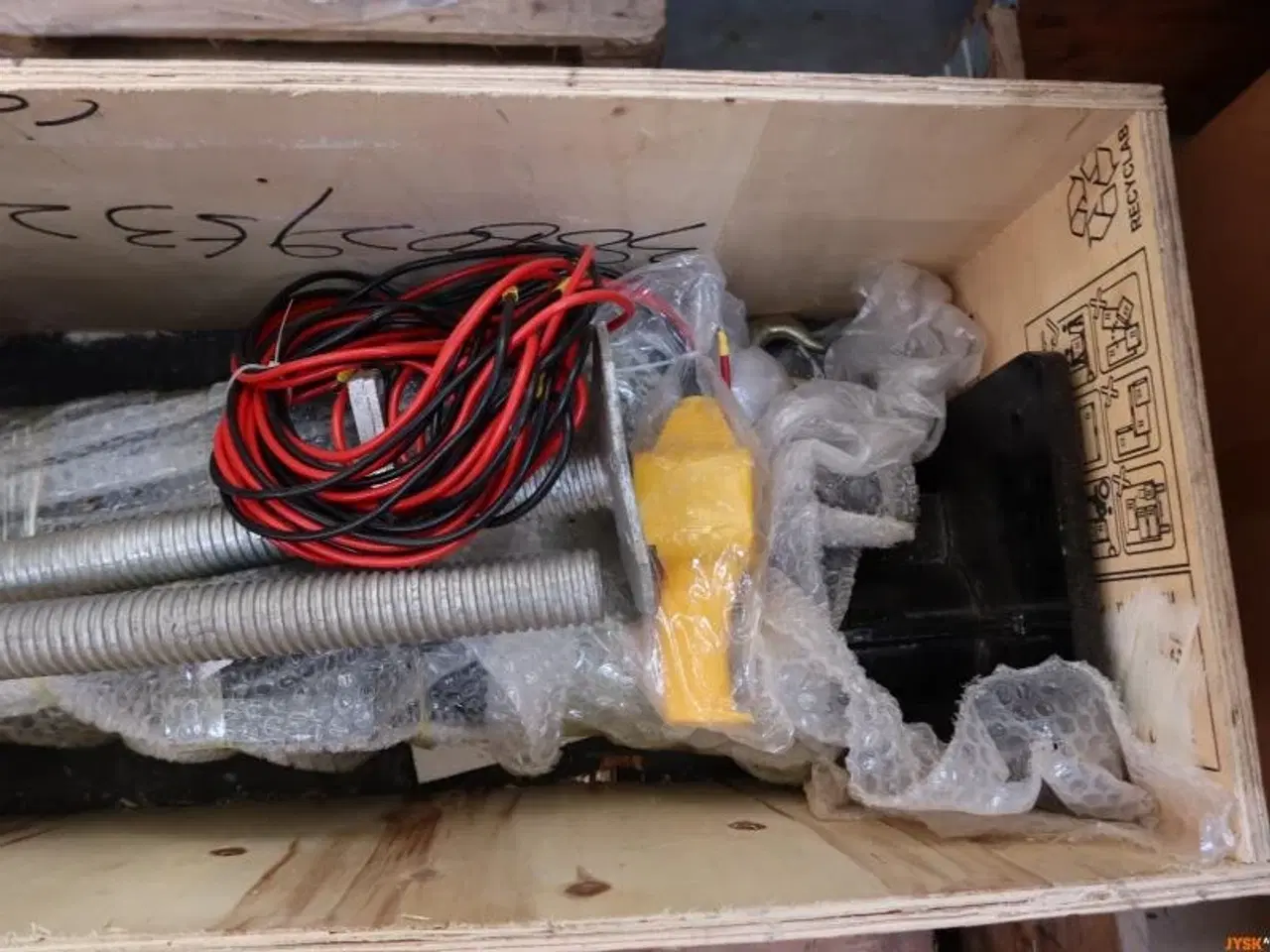 Billede 1 - KRAN DC12V med f