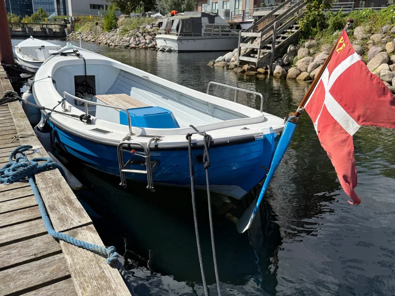 Billede 1 - Poca Dragørjolle 15 fod – istandsat med Yanmar 