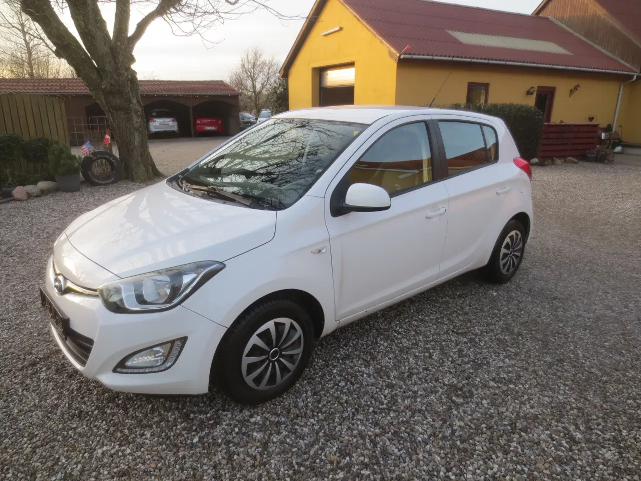 Billede 4 - Hyundai i 20 Årg 2013 Ny model Synet. 