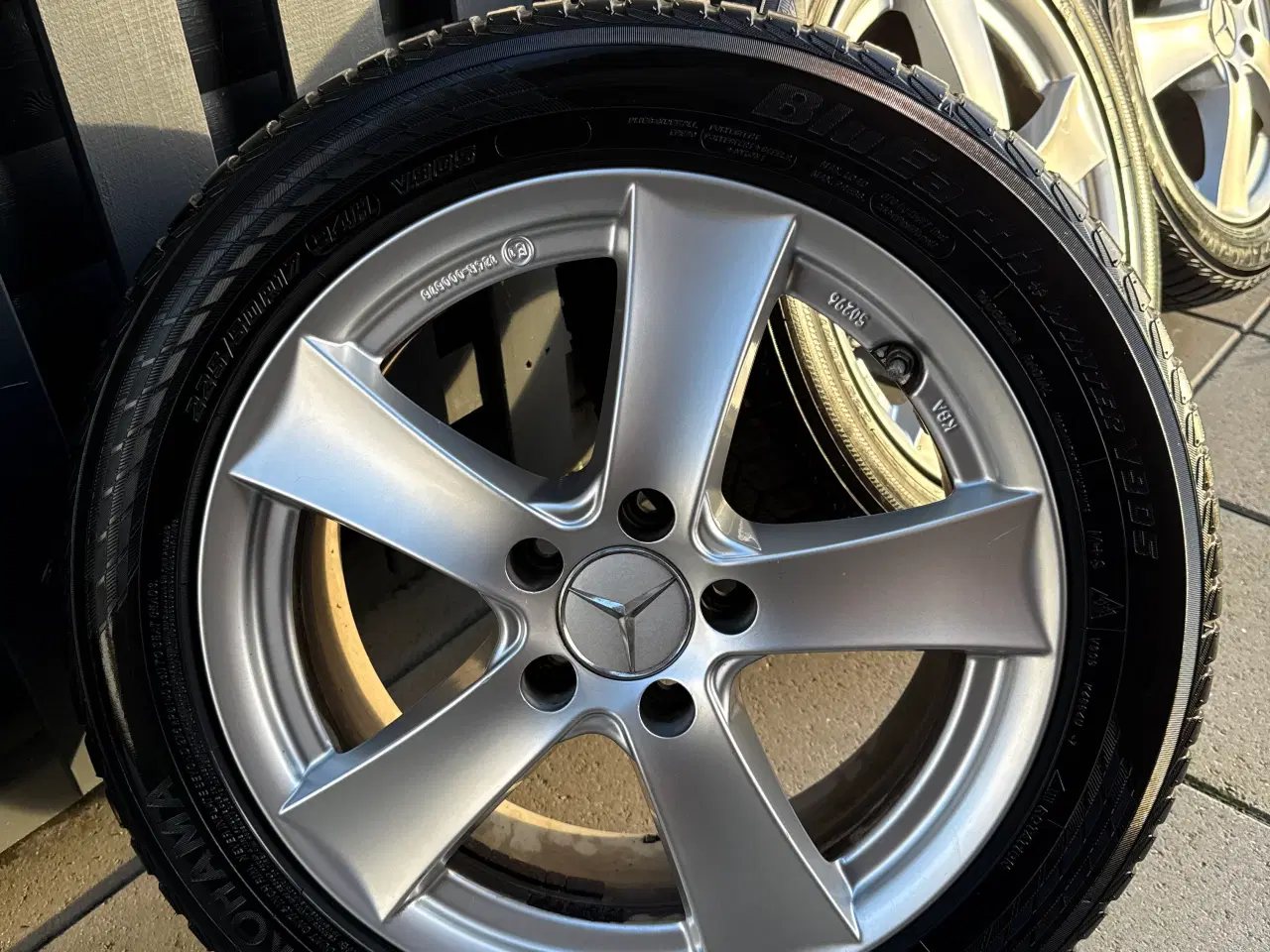 Billede 2 - 17" 5x112 alufælge til Mercedes YOHOHAMA vinterdæk