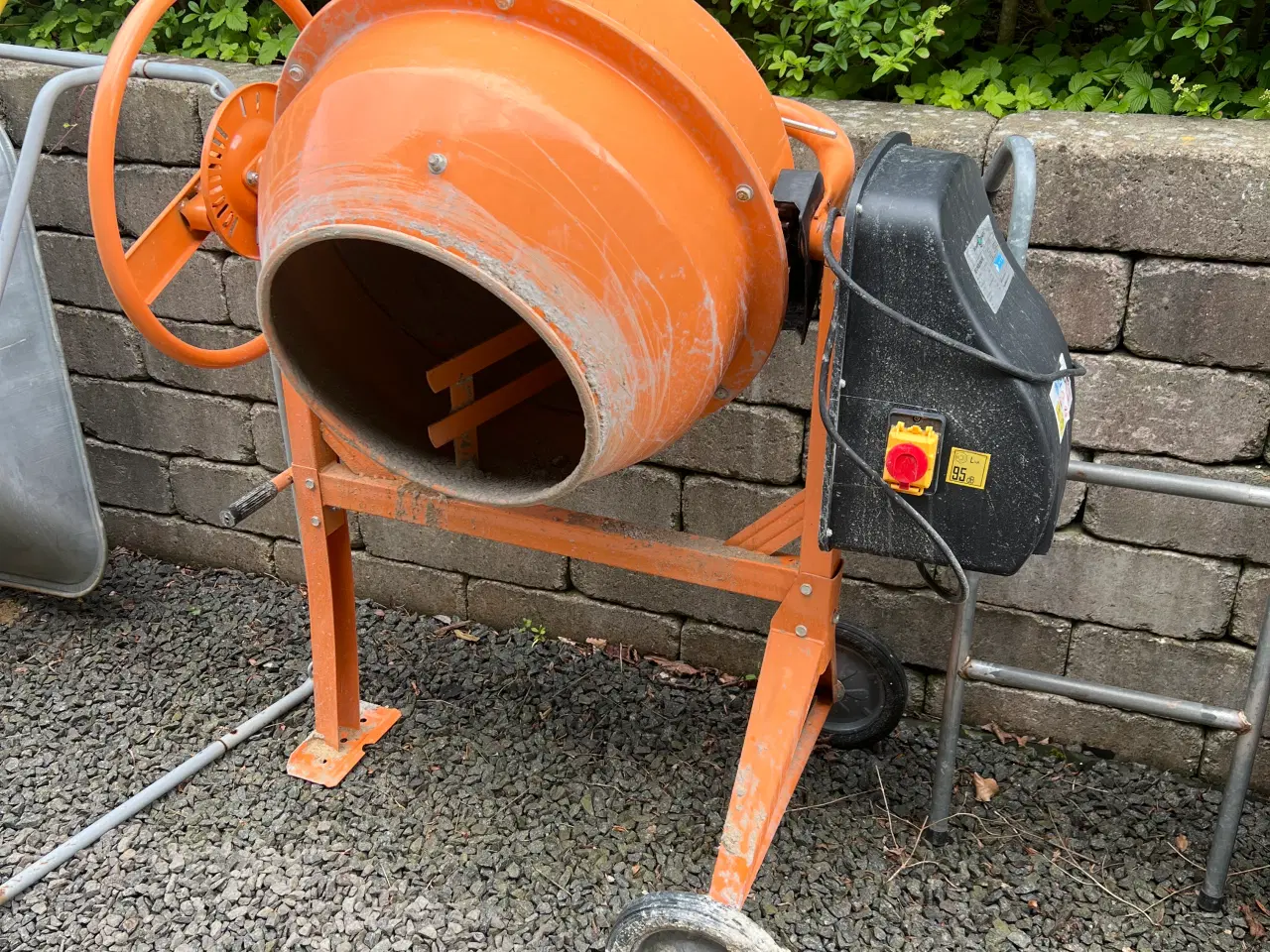 Billede 1 - Cementblander 120 l. 