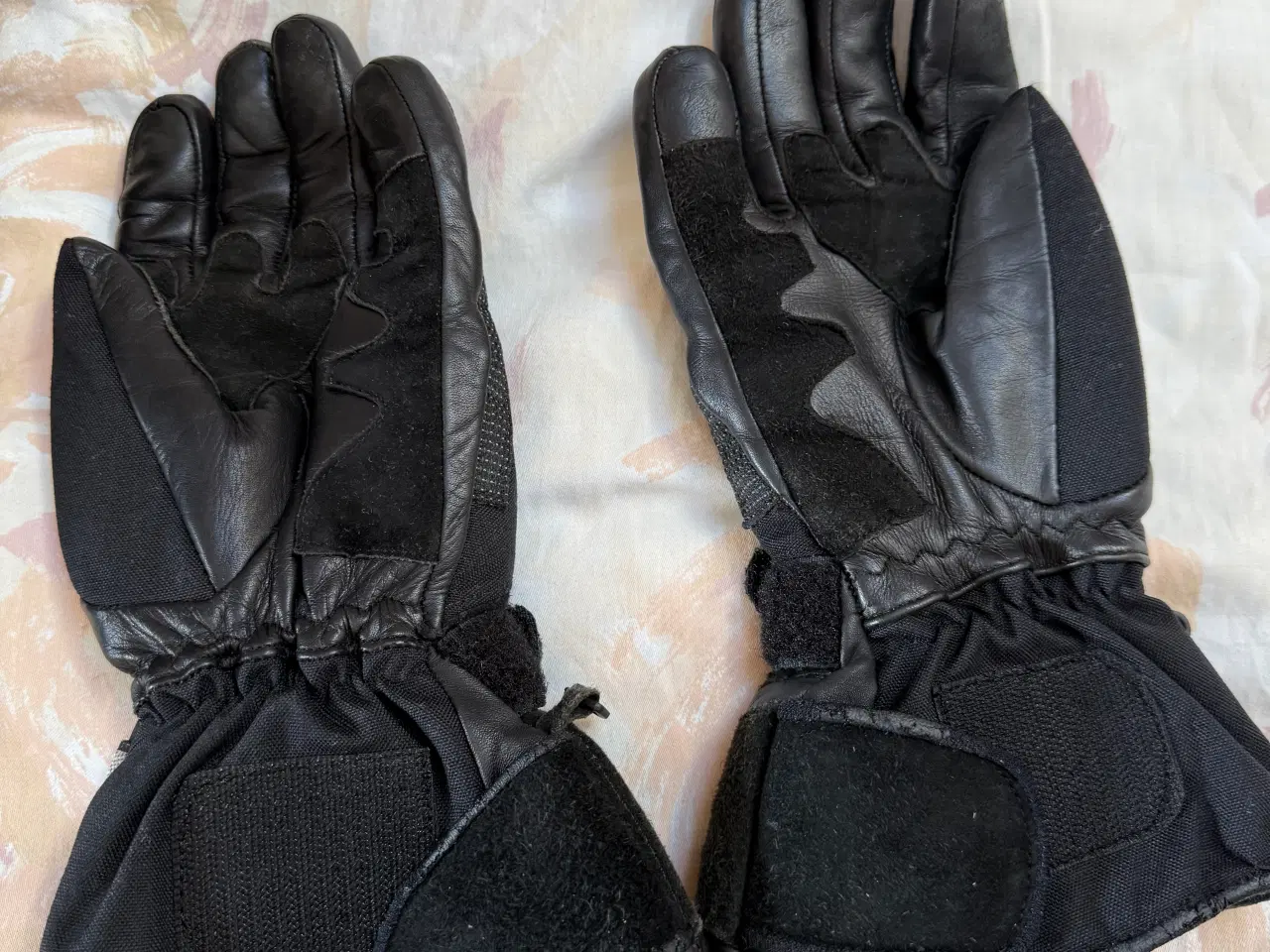 Billede 1 - Motorcykel dragt/hjelm og handsker