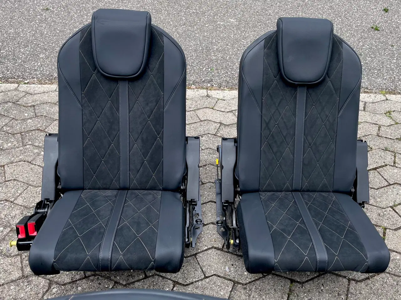 Billede 6 - Helt nye bagsæder til Peugeot
