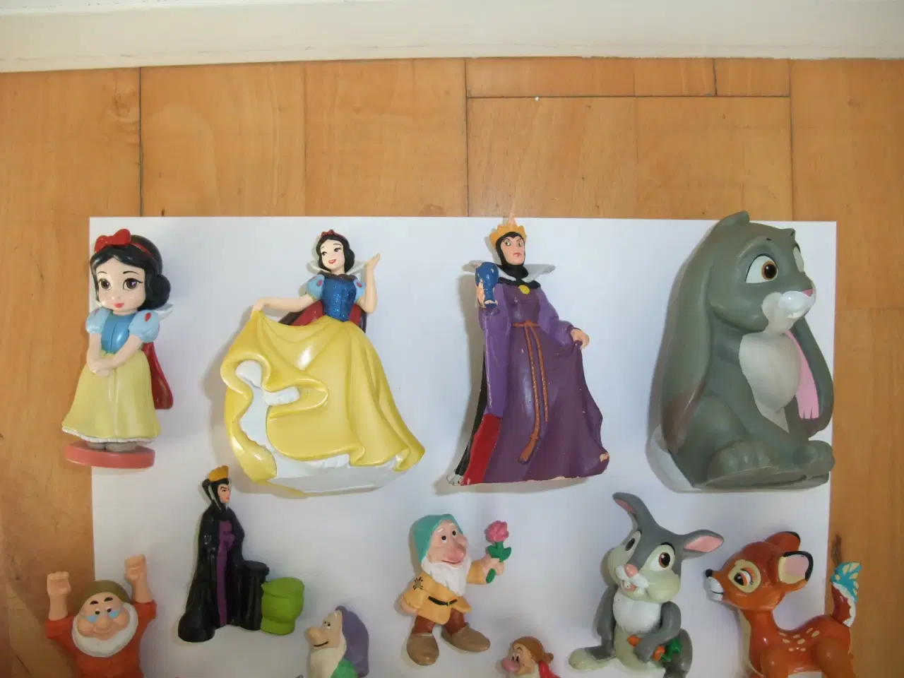 Billede 3 - Snehvide Figurer