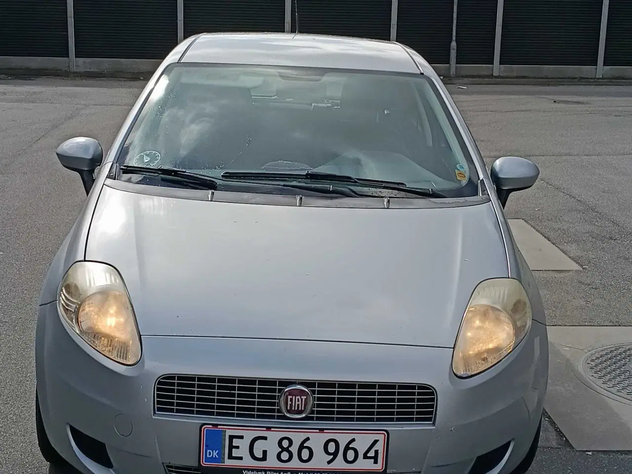 Billede 2 - Økonomisk bil