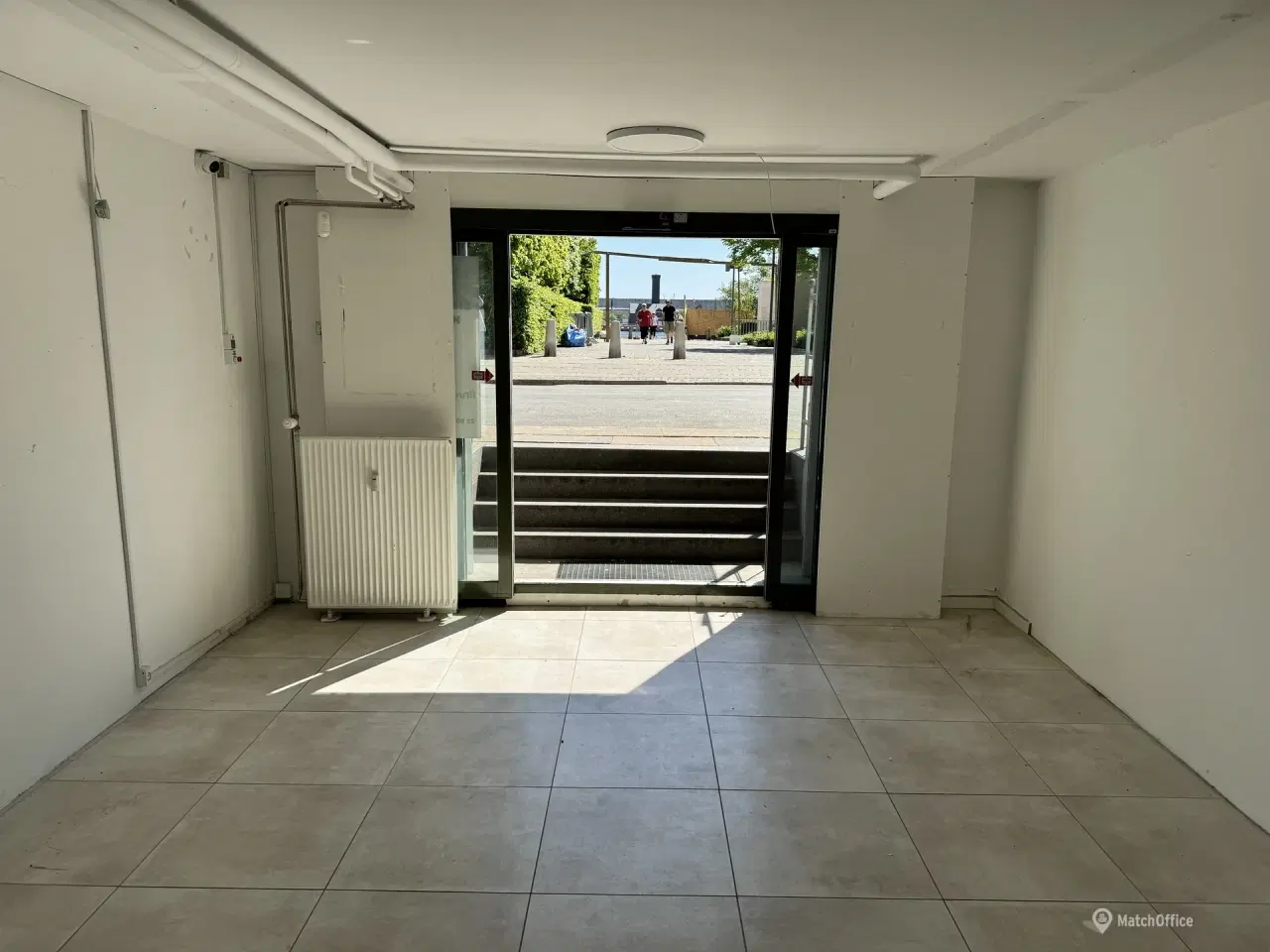 Billede 2 - Byens Bedste Lejemål med Rigtig Kongelig Nabo