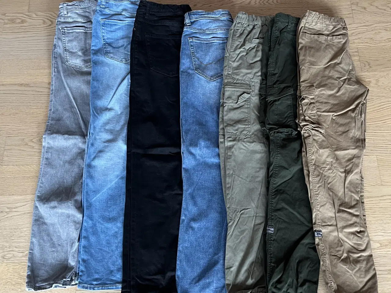 Billede 1 - Cowboybukser og Cargobukser