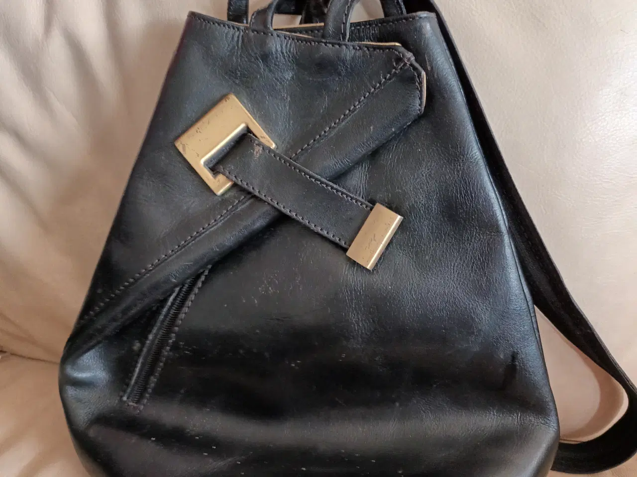 Billede 1 - SUPER LÆKKER MADE IN ITALY SKULDERTASKE/RYGSÆK