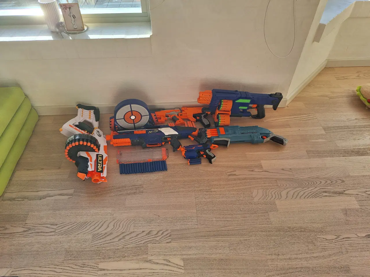 Billede 1 - NERF Gun pakke med skydeskive. Klar til NERF krig?