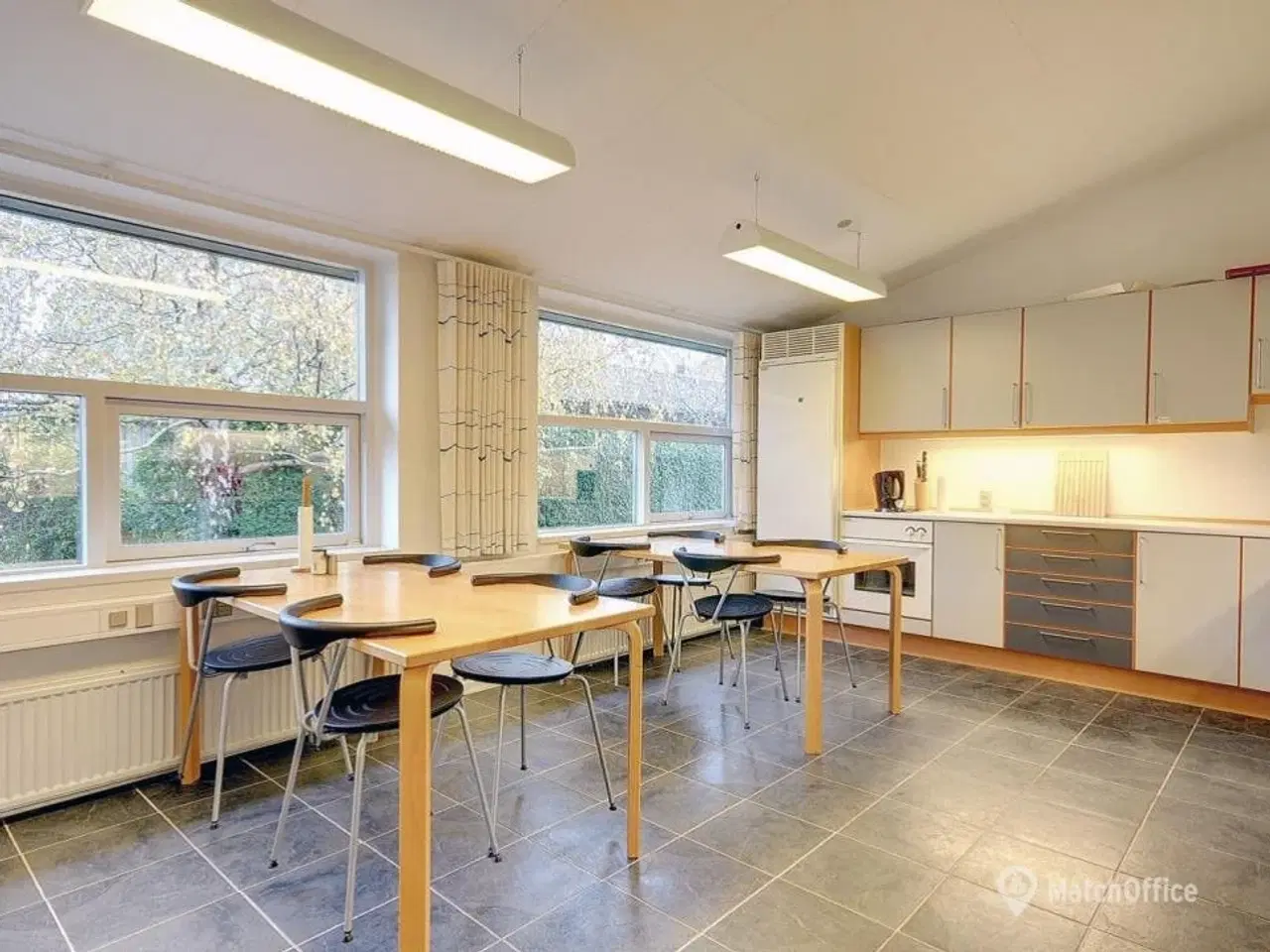 Billede 4 - Kontor til kr.4.500.-inkl. alt