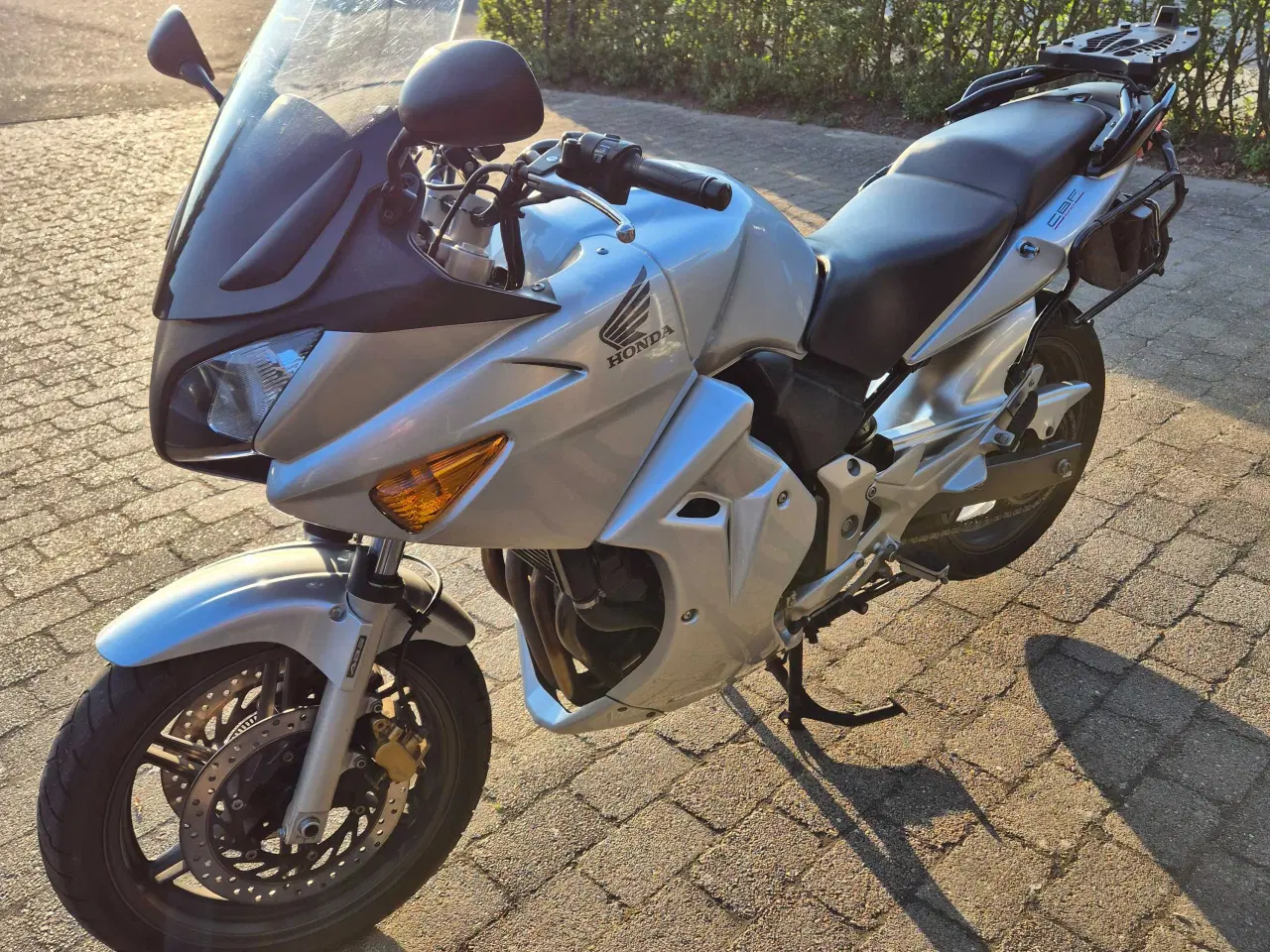 Billede 4 - Honda CBF 600 SA
