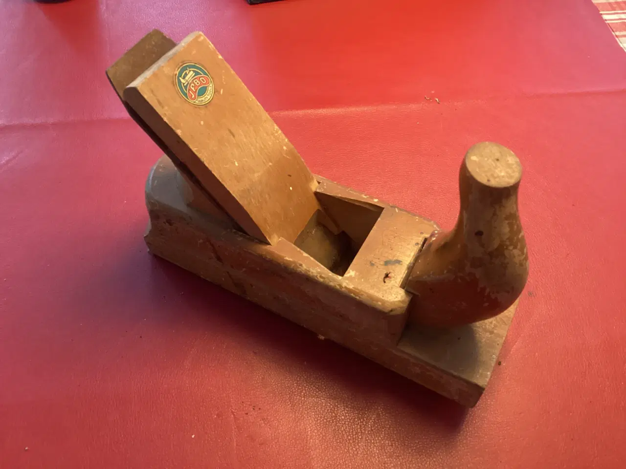 Billede 3 - Gammelt værktøj, stregmål og høvle