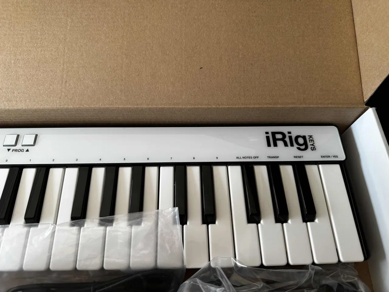 Billede 2 - iRig Keys 37-Key Mobile MIDI Keyboard