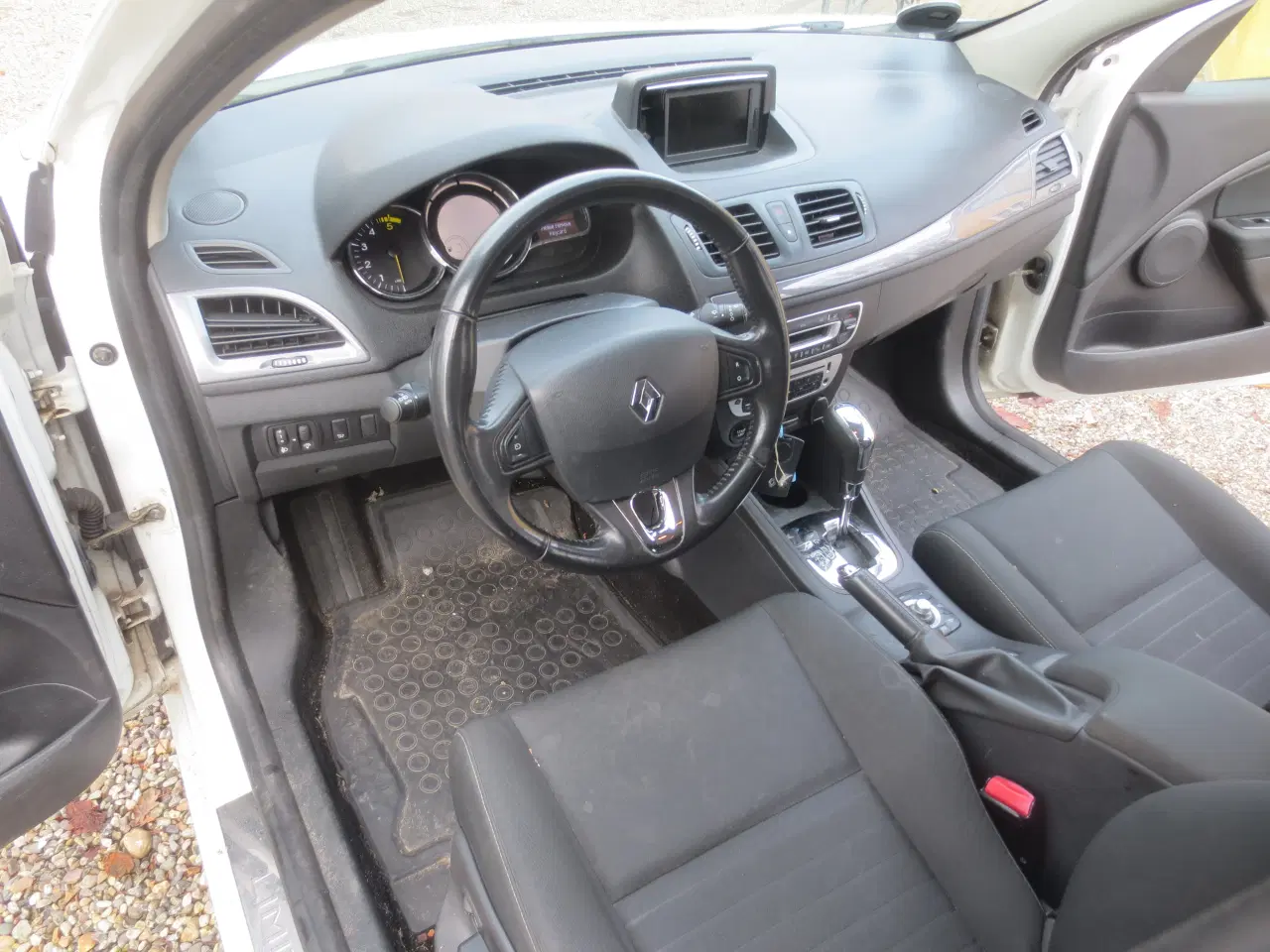 Billede 18 - Renault Megane 1.5 DCI 110 Hk. Årg 15. Stc Aut.