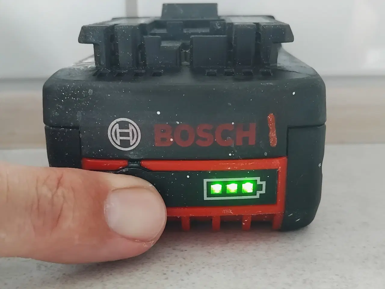 Billede 5 - Bosch 14,4 V 3 Amp batteri fuld kapacitet